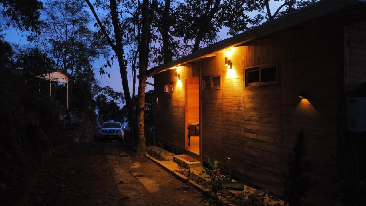 Luxury Tiny House - Minca Villa Buitenkant foto